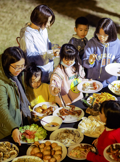 Tiệc nướng bbq tại Nature Key Retreat Đền Hùng